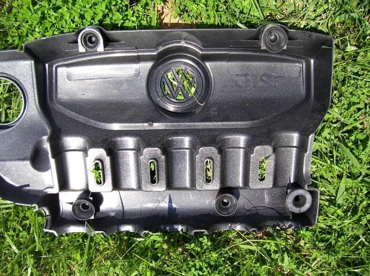 DIY Installing Beetle Engine Cover on a Jetta VW Vortex Volkswagen